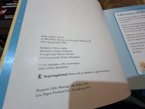 Kråke hjälper polisen av Marie Bosson Rydell, Jessica Lindholm, Gleerups
