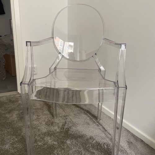 Louis Ghost Chair (Philippe Starck Kartell)