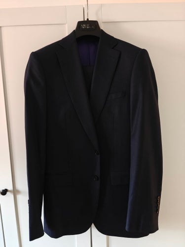 Skräddarsydd ullkostym i Dormeuil Amadeus 365, Strl 46