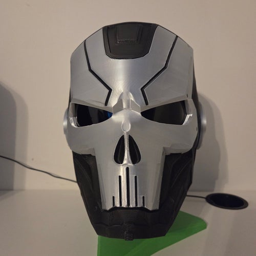 Ironman / Punisher hjälm