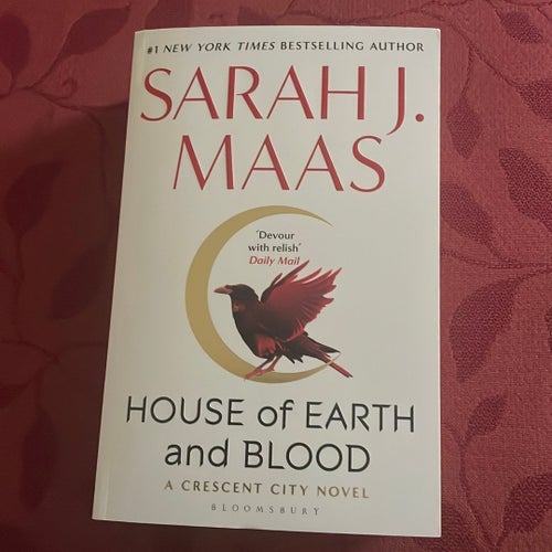 House of Earth and Blood av Sarah J. Maas