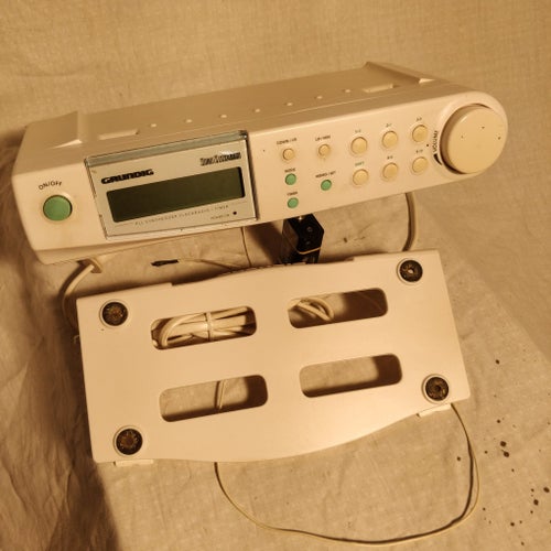 Grundig Sono Clockradio