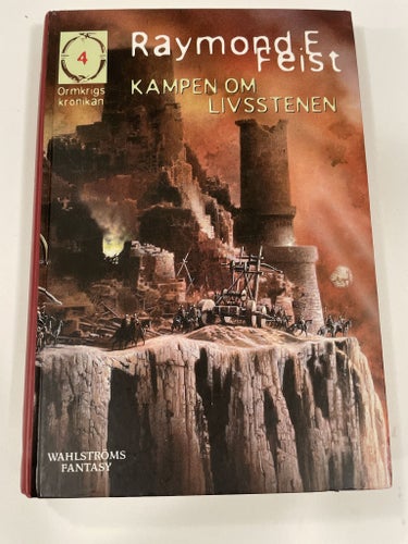 Kampen om livsstenen | Raymond E. Feist | Ormkrigskrönikan | Kartonnage