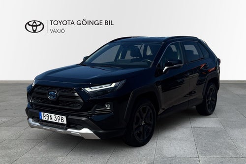 Toyota RAV4 Hybrid AWD-i – Adventure Drag