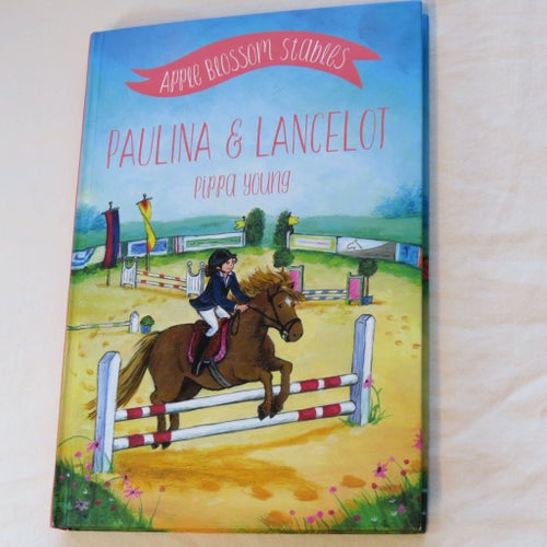 Paulina & Lancelot av Pippa Young