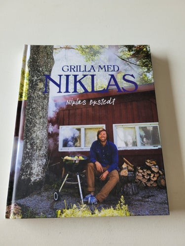 Grilla med Niklas av Niklas Ekstedt, 2013