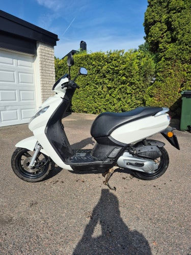 Peugeot kisbee 2019