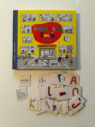 Smarta små - Upptäcker skolan (Bok och Memory) Komplett!
