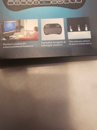 Mini trådlöst tangentbord med touchpad