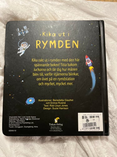 Kika ut i rymden, Benedetta Giaufret och Enrica Rusinà, 2012