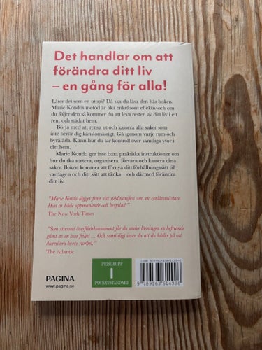 Konsten att städa av Marie Kondo, 2011