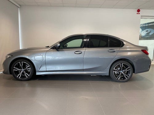 BMW 330e Sedan Steptronic, 292hk, 2025