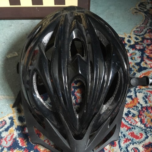 Occano Cykelhjälm Svart