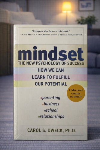 Mindset The New Psychology of Success (Normal size – not pocket)