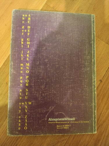 Svensk ordlista av Hässelberg Allén