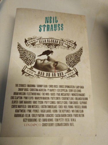 Alla älskar dig när du är död av Neil Strauss, bok Very Fine