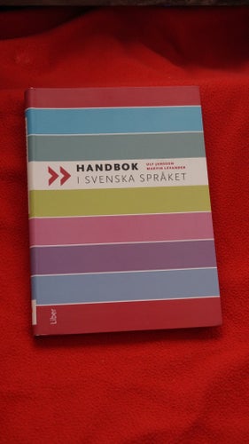 Handbok i svenska språket av Ulf Jansson och Martin Levander, 2007