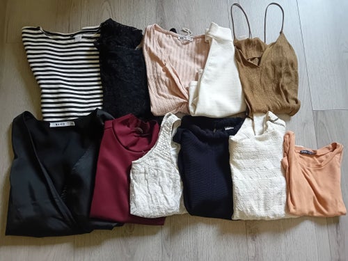 Sommar klädpaket med 11 olika toppar S/M