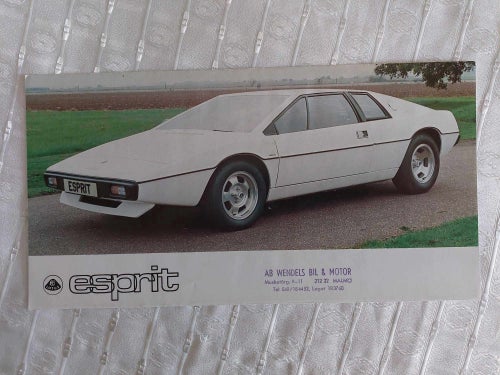 Lotus Esprit 1977 in english ..