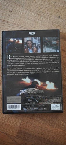 Hämnarna (Renegades) DVD - Kiefer Sutherland, Lou Diamond Phillips