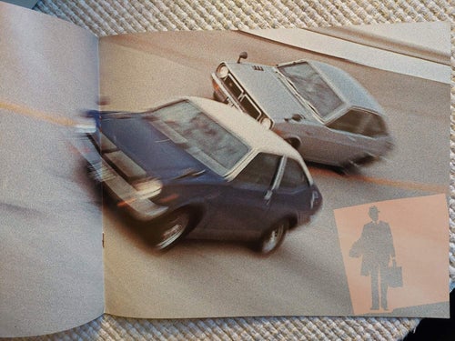 Daihatsu 1200 1000 Consorte 1973 ? på japanska