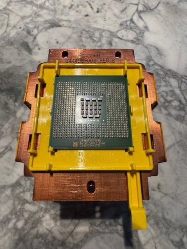 Legacy Server PC - Intel Xeon 3 GHz SL7ZF Socket 604 Processor