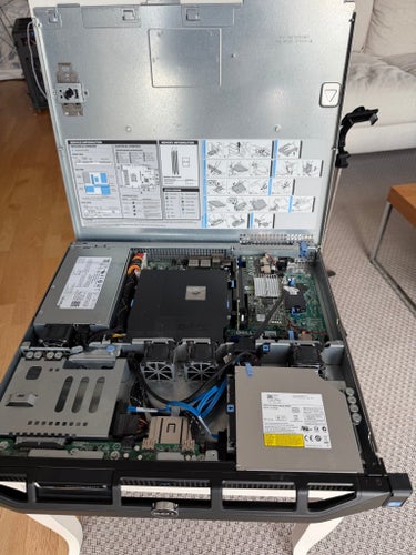 Dell PowerEdge R210 II Server
