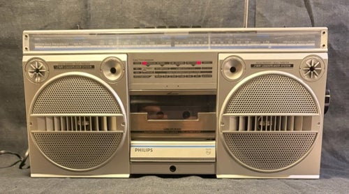 Philips Stereo Radio Kassettdäck D8134