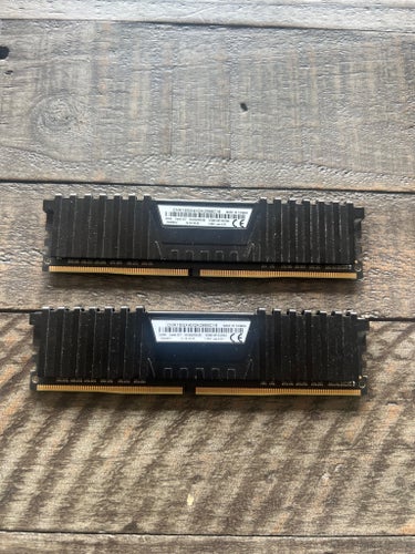 Corsair Vengeance LPX 16GB DDR4 2666MHz 2x8GB
