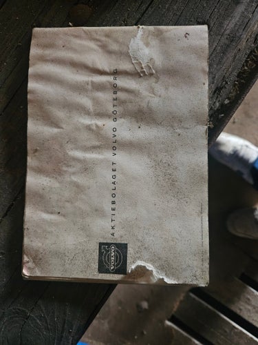 INSTRUKTIONSBOK FÖR VOLVO 140