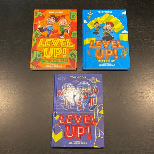 Level Up! , Block och Pixlar samt Sisten ut av Tom Nicoll