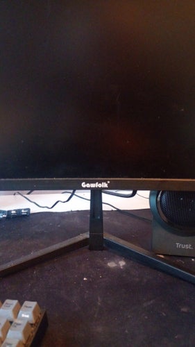 Gawfolk böjd bildskärm 240hz 32-34t