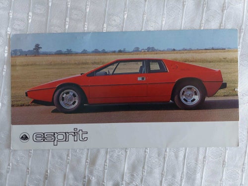 Lotus Esprit 1976 in english ..