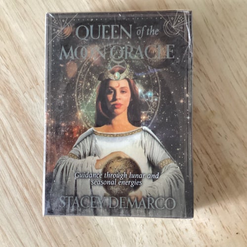 Queen of the Moon Orakel kort av Stacey Demarco