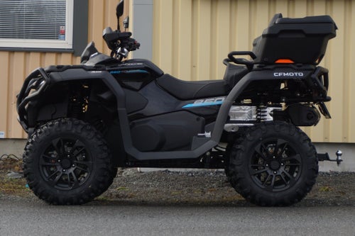 CFMOTO CFORCE 850 Touring Black Edition Traktor b