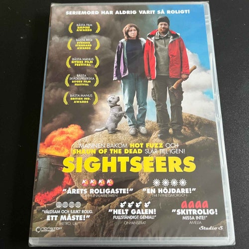 SIGHTSEERS. INPLASTAD DVD SVART KOMEDI -12. STUDIO S