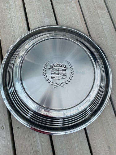 Vintage Cadillac Cady Eldorado navkapsel