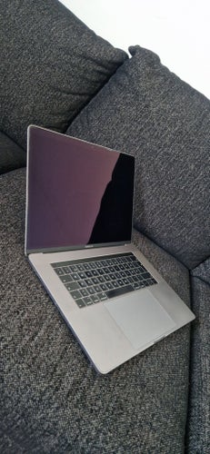 Macbook Pro