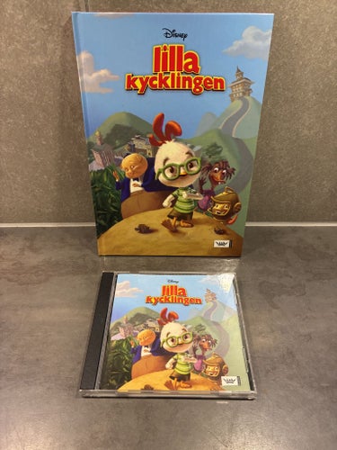 Helt nytt! Disney! Lilla Kycklingen! Bok + CD-skiva! Obläddrat!