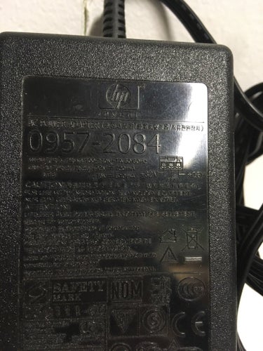 HP AC Strömadapter 0957-2084