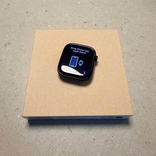 Apple Watch Series 10 GPS 46mm Midnatt