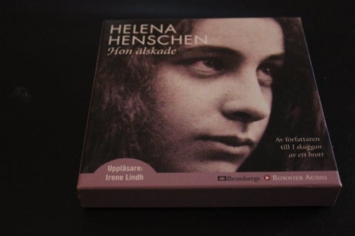 CD-bok: Hon älskade - Helena Henschen