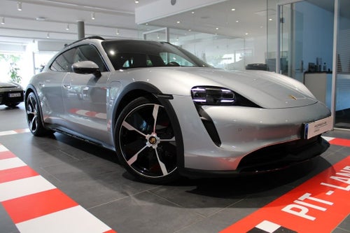Porsche Taycan 4 Cross Turismo