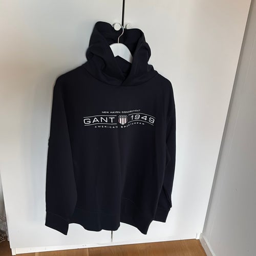Gant navy hoodie