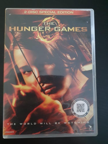 The hunger games 2-disc special edition DVD