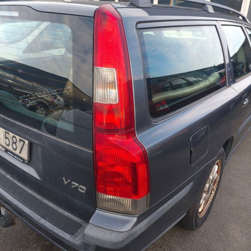 Bakljus höger Volvo V70 2003