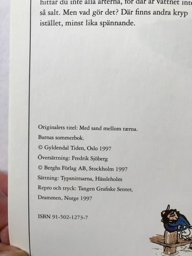 MED SAND MELLAN TÅRNA Barnens sommarbok Espen Farstad Dag Heyerdahl Larsen 1997