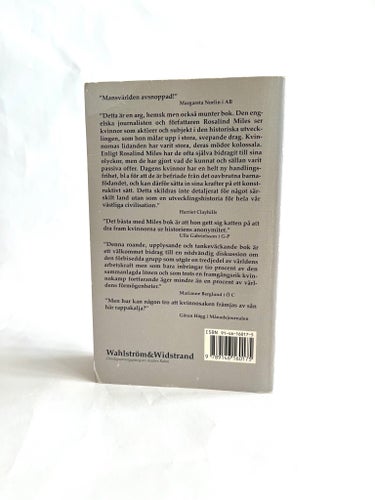 Kvinnorna Och Världshistorien Rosalind Miles Historia Faktabok Kvinnohistoria