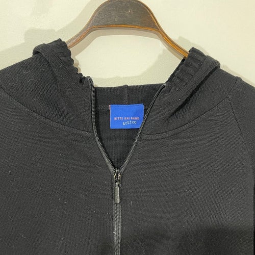 BITTE KAI RAND lång svart kofta i ull med huva, i strl XL