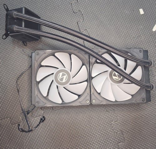 Lian Li Galahad II LCD 280 AIO - Mycket gott skick